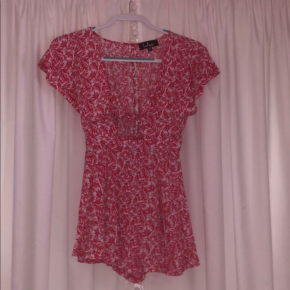Lulu’s Dondi Red and White Print Romper